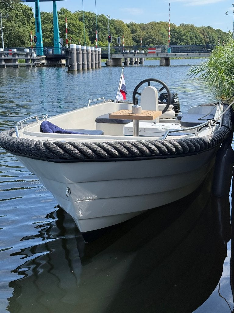 Prachtige Sloep 4.20m | Suzuki 9.9 PK 2021 | Incl. trailer, Watersport en Boten, 2 m, -, 10 pk, -