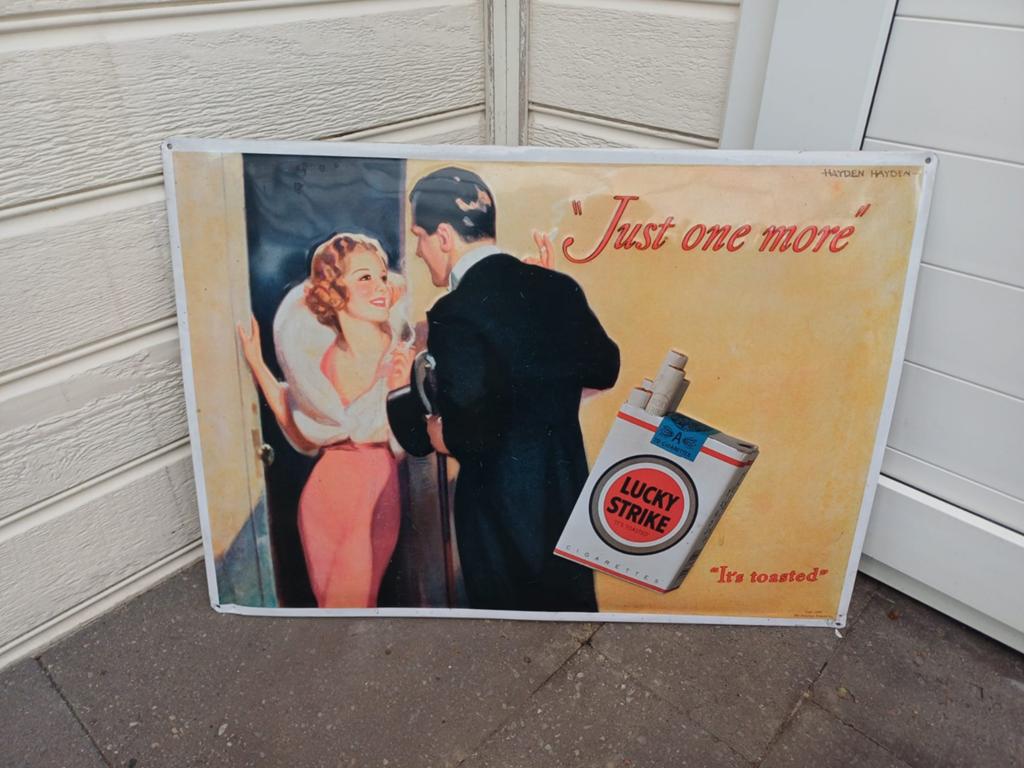 Emaille retro Lucky strike metalen reclamebord 70 cm x 50cm, Ophalen, Reclamebord