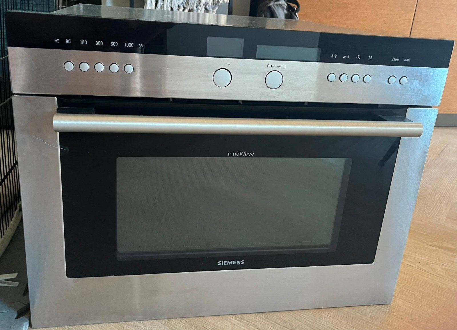 Siemens combioven, Ophalen, Zo goed als nieuw, Magnetronfunctie, Oven met grill
