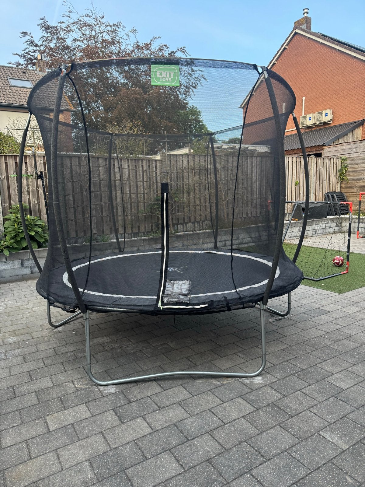 EXIT Trampoline met Veiligheidsnet - Zo goed als nieuw, Kinderen en Baby's, Ophalen, Zo goed als nieuw