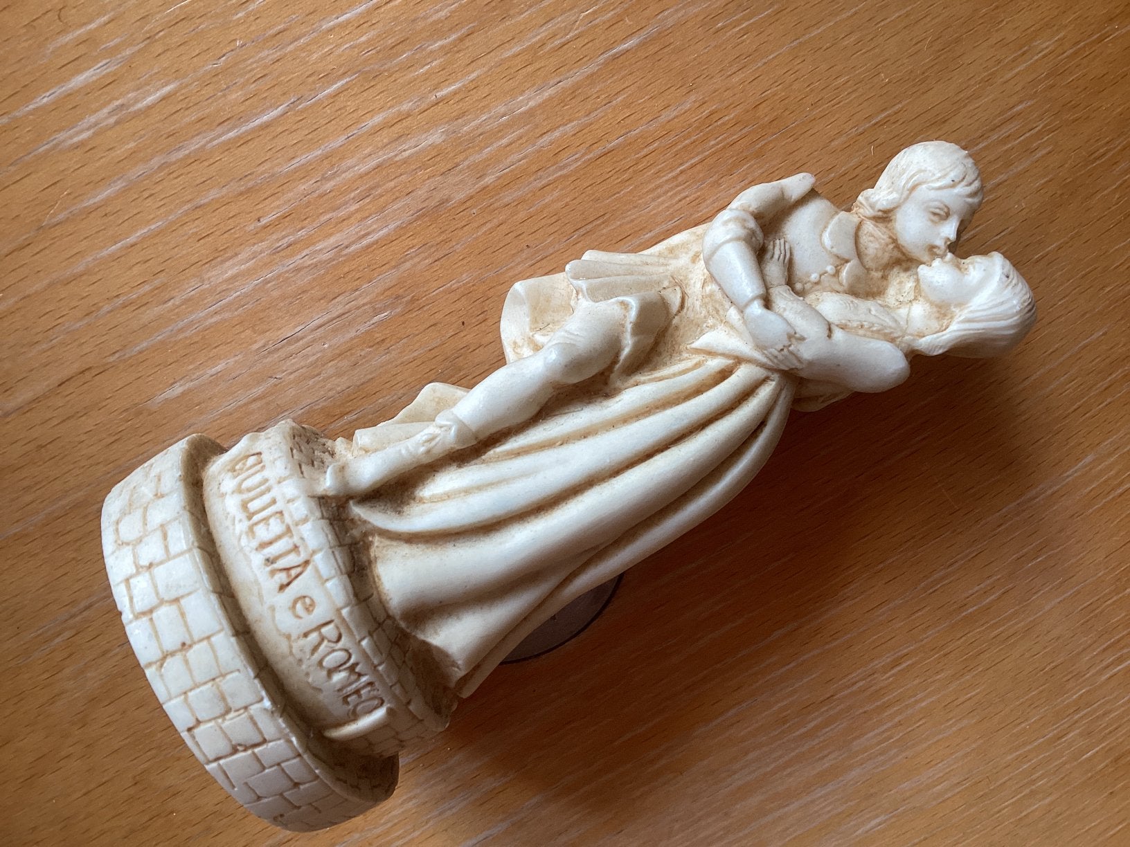 Romeo & Juliette // albast …. hoog 12cm, Ophalen of Verzenden