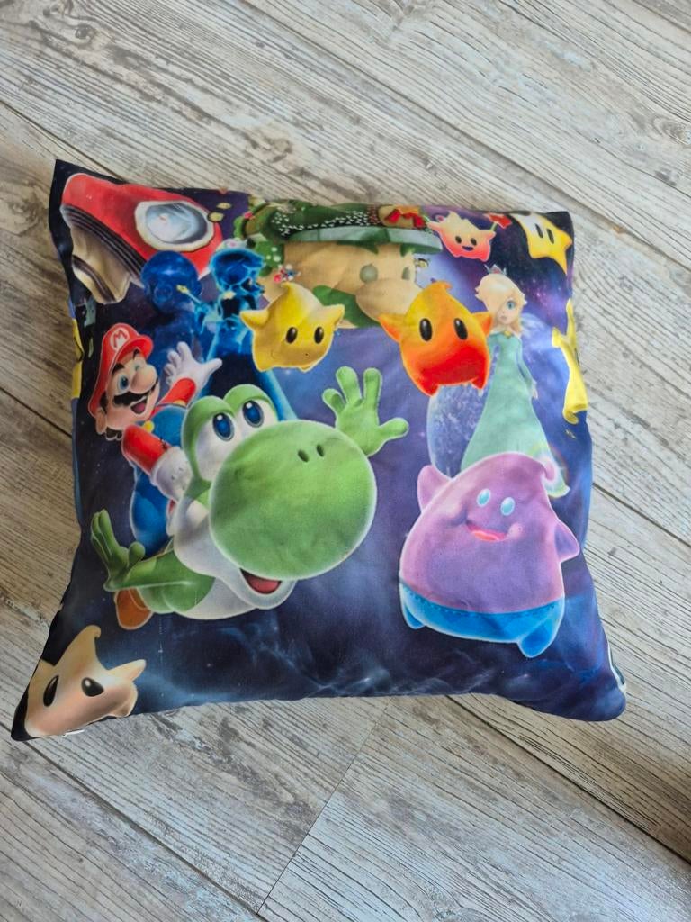 Super mario galaxy kussen, Ophalen of Verzenden, Vierkant