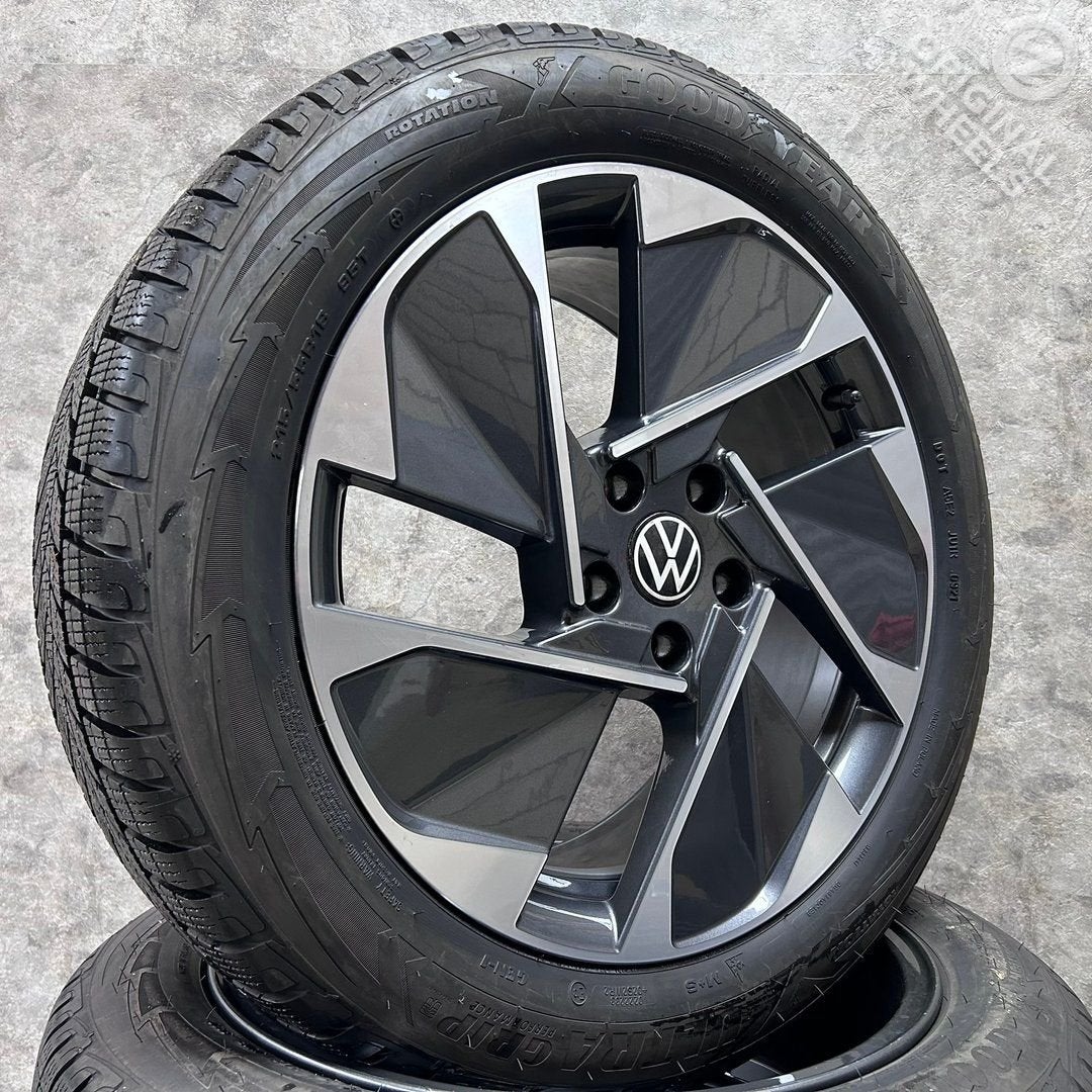 18 inch originele East Derry velgen + winterbanden VW ID.3, 18 inch, -, -, Banden en Velgen