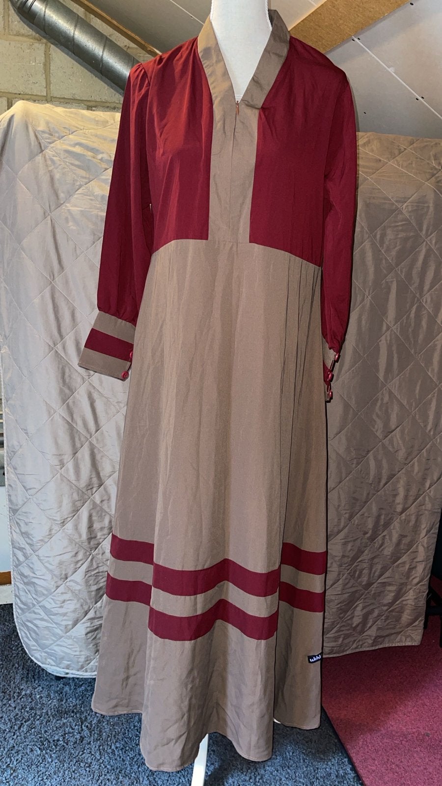 Ukhti Jilbab Set - Bordeauxrood & Beige, Kleding | Dames, Maat 38/40 (M), Ophalen of Verzenden, Zo goed als nieuw, Rood