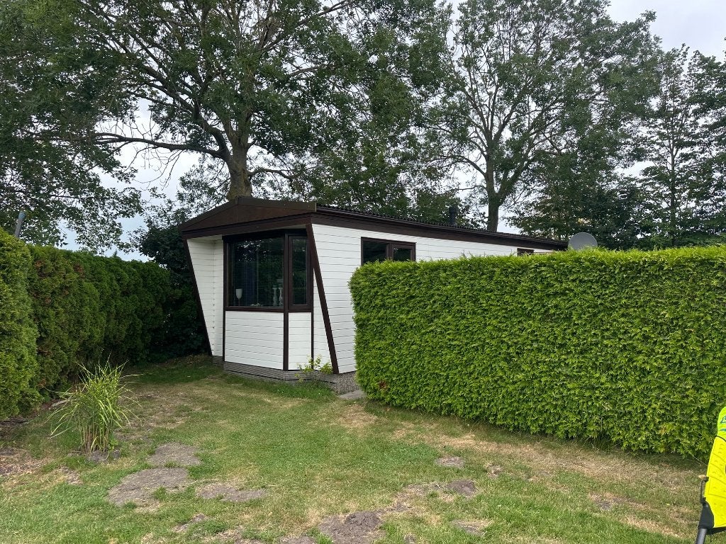 Kunststof chalet  geïsoleerd 2 slaapkamers incl. transport♦️, Tot en met 4