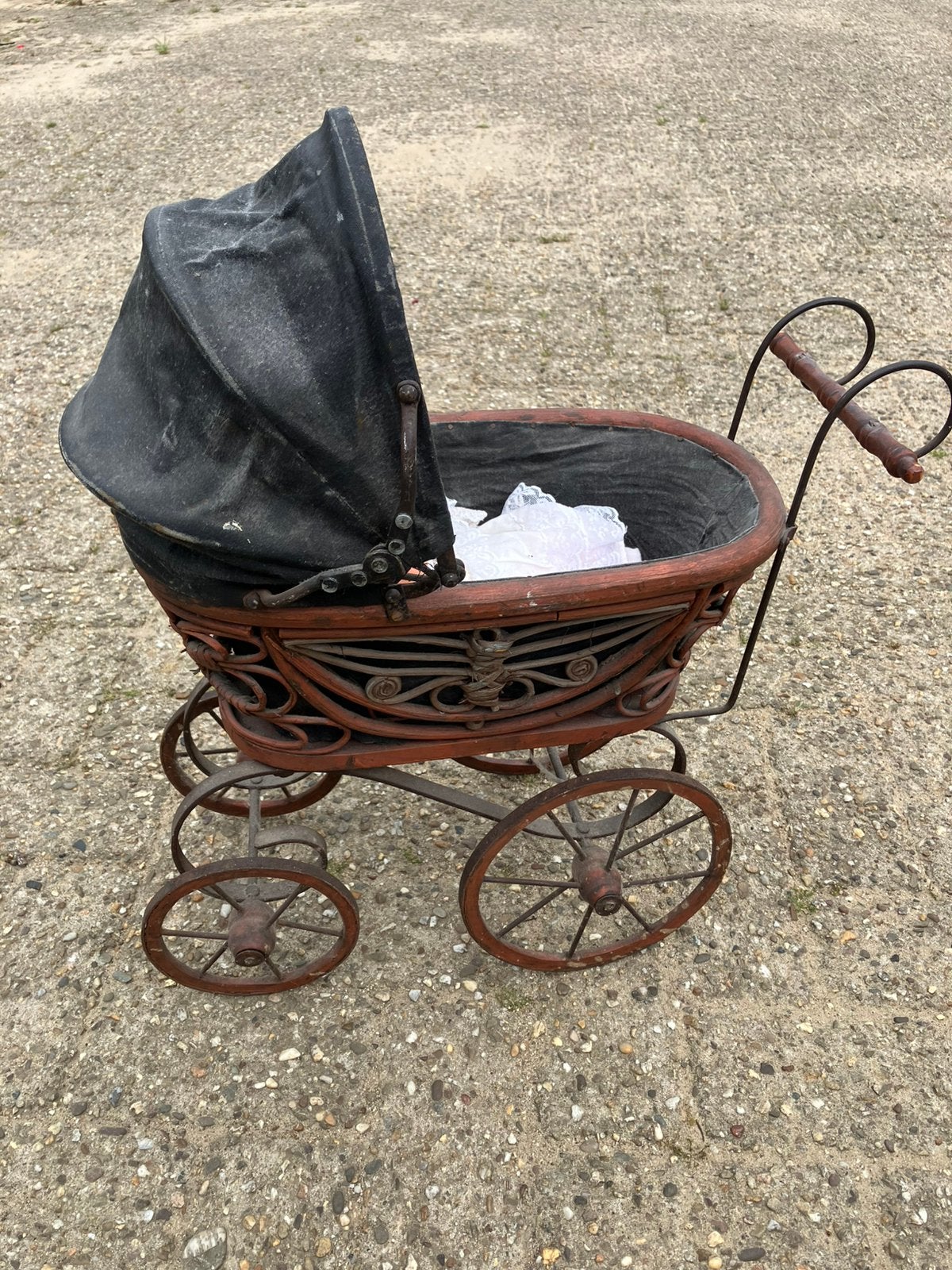 Pude poppenwagens, Ophalen of Verzenden