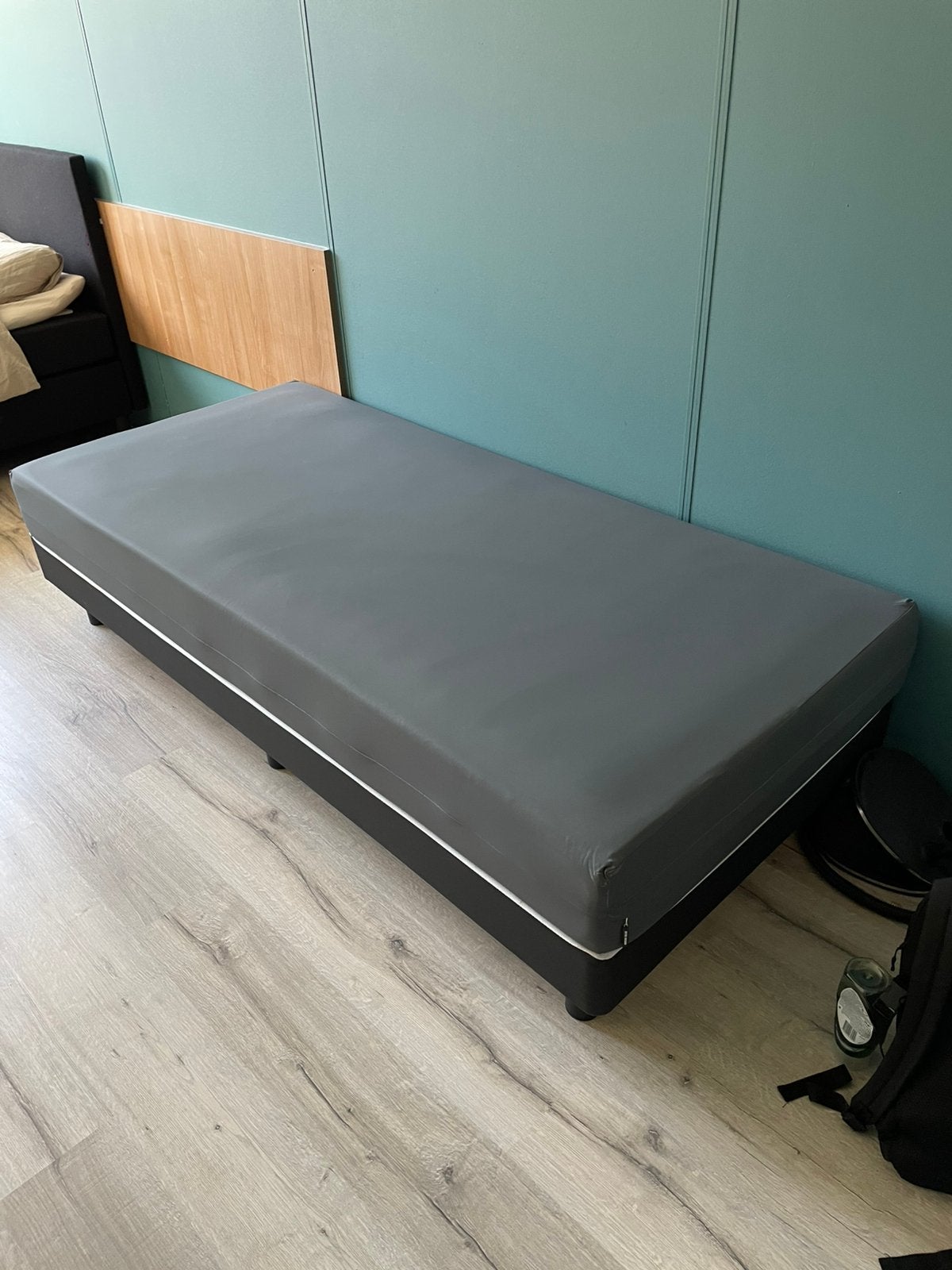 Eenpersoonsbed en matras, Huis en Inrichting, Slaapkamer | Matrassen en Bedbodems, Ophalen, 90 cm, Eenpersoons, 190 cm of minder