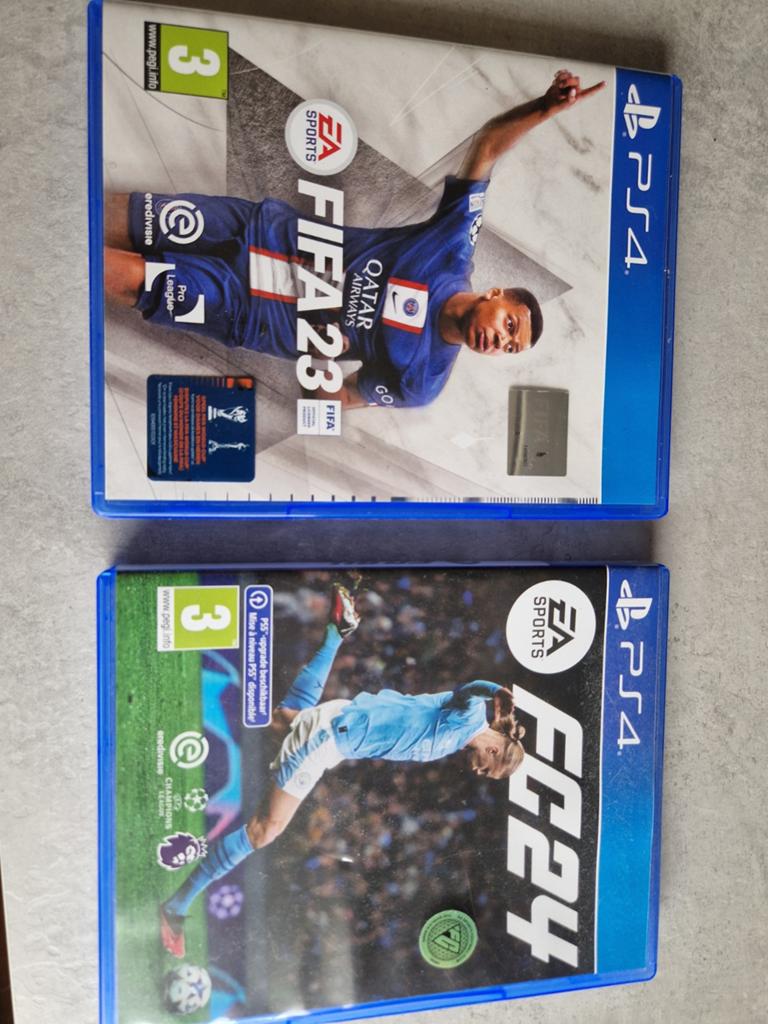 Fifa 23 + Fifa 24 ps4, Ophalen of Verzenden, Zo goed als nieuw, Sport, 3 spelers of meer