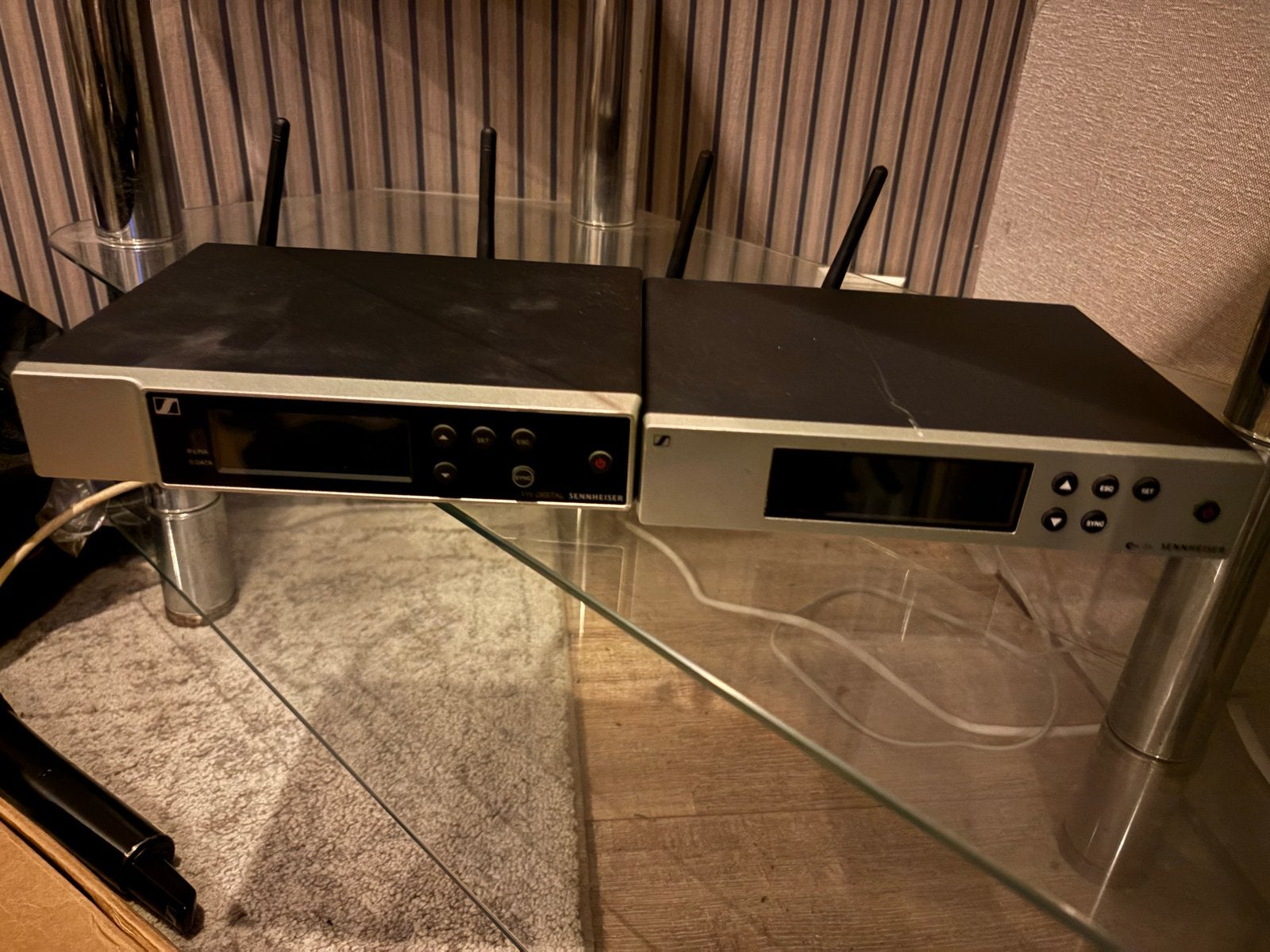 Sennheiser EM 100 G4 Draadloze Microfoon Ontvanger S, Muziek en Instrumenten, Microfoons, Gebruikt, Overige typen, Draadloos, Ophalen