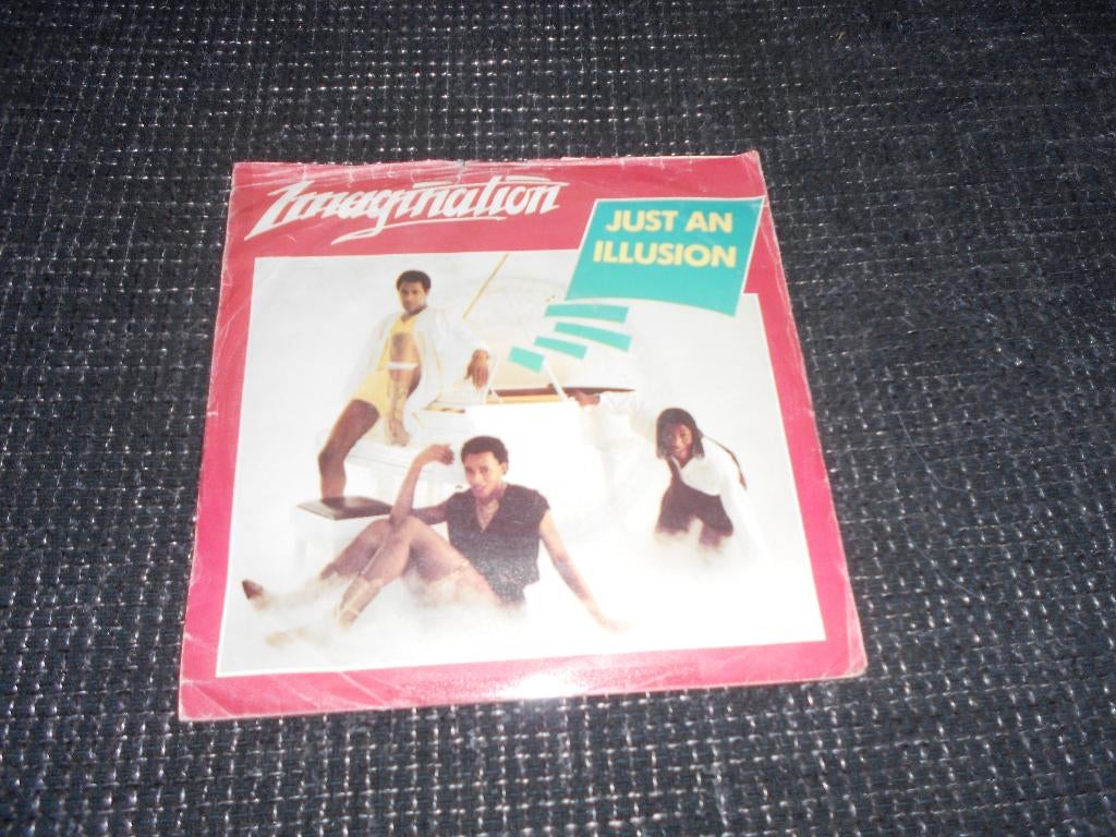 just an illusion - inmagination, Fotohoes, Ophalen of Verzenden, Gebruikt, Pop