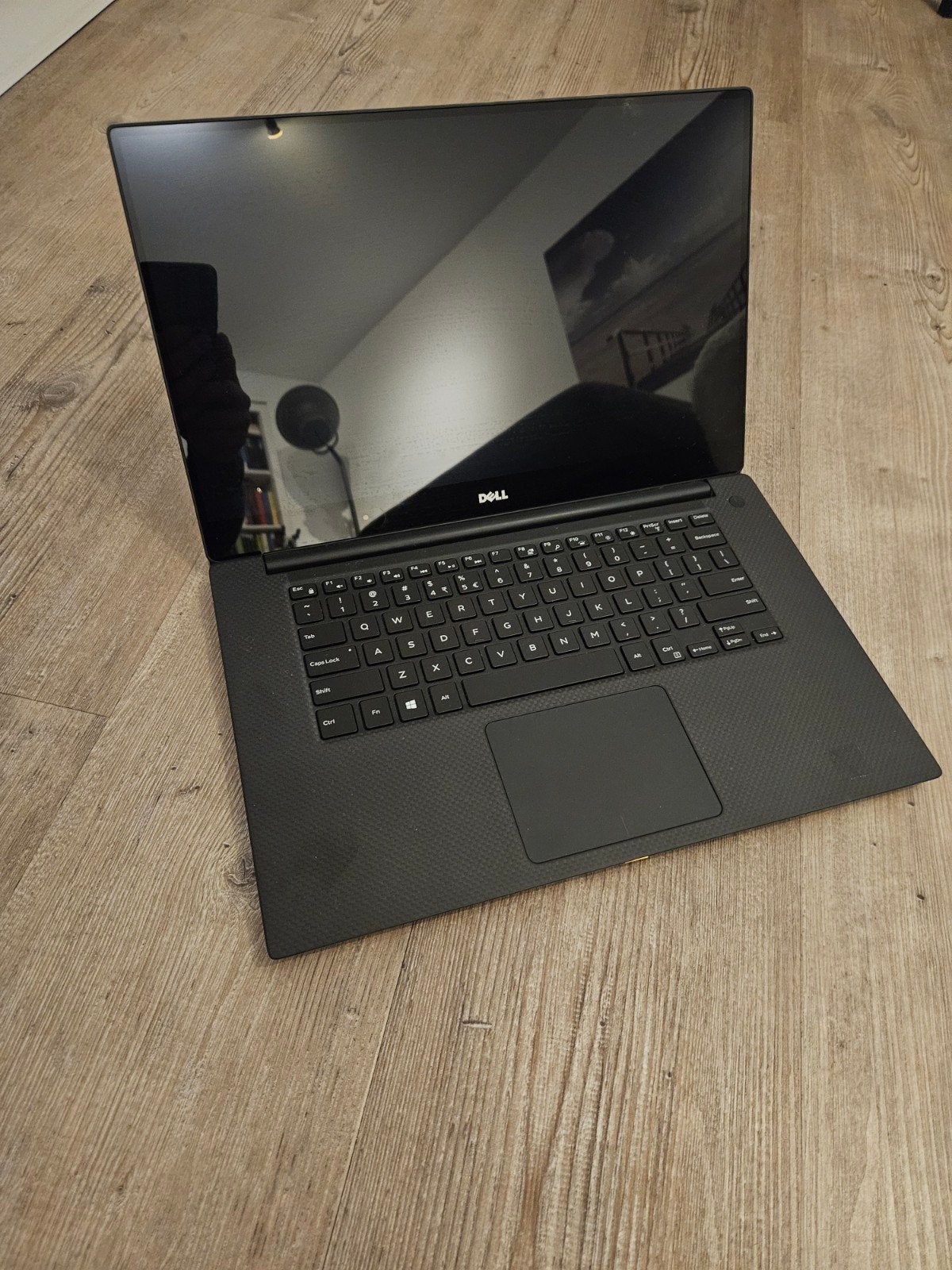 Dell Precision 5520/i7/16GB/QHD Touchscreen/256GB SSD, Computers en Software, 256 GB, 2 tot 3 Ghz, Intel® Core™ i7 , Ophalen of Verzenden