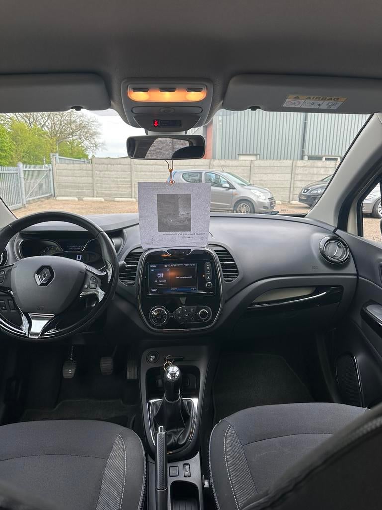 Renault Captur 2016, Auto's, Voorwielaandrijving, 898 cc, Stof, Zwart