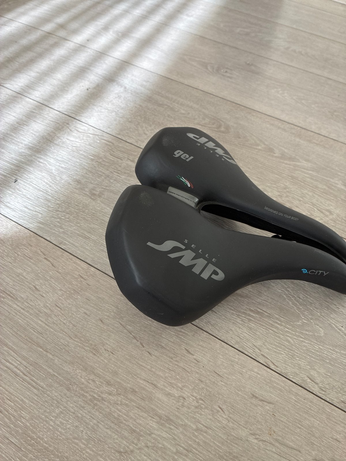 Selle SMP Ebike-zadel Gel - Comfortabel en Ergonomisch, Elektrische fiets, Kunststof, Ophalen of Verzenden, Zo goed als nieuw