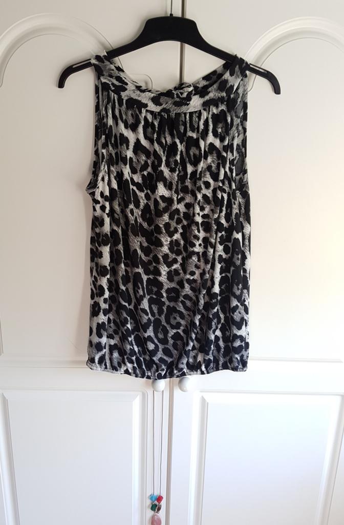 Leopard top grijs one size, Verzenden, Nieuw, Grijs, Zonder mouw