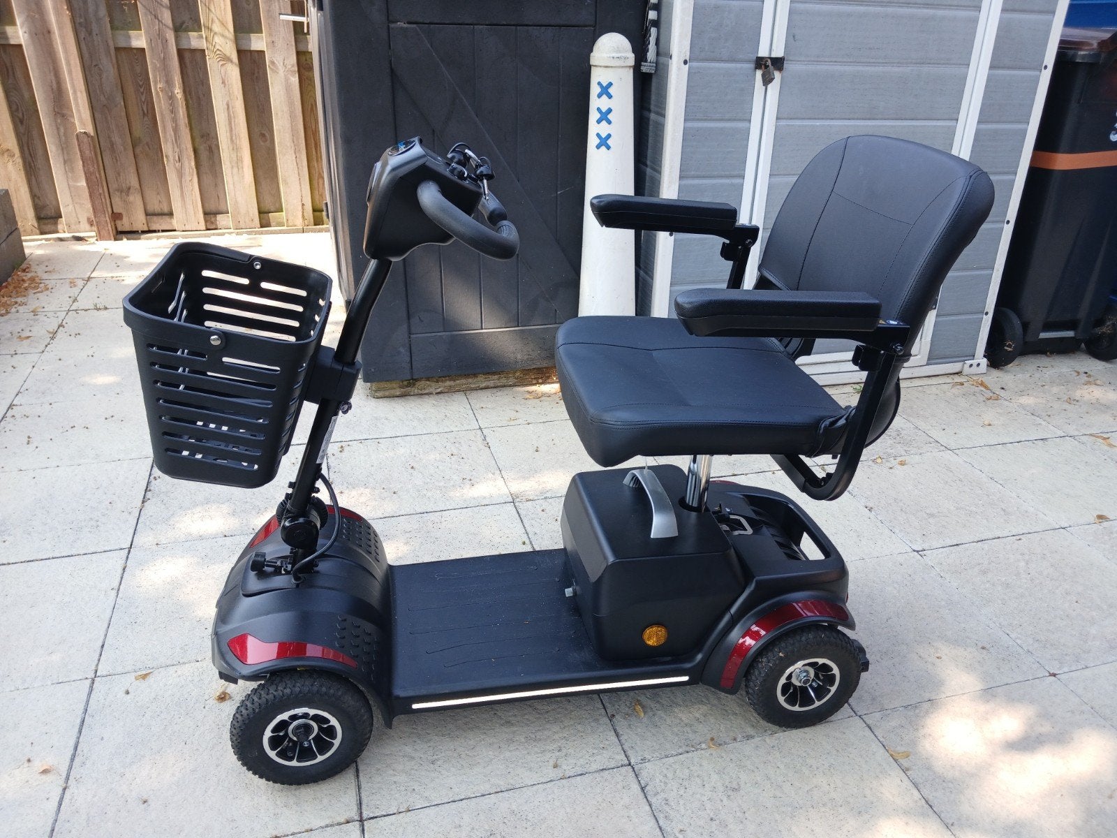 Zo goed als nieuwe Plaza Elite Max (Super) scootmobiel, Ophalen, Zo goed als nieuw, 16 t/m 25 km, 11 t/m 15 km/u