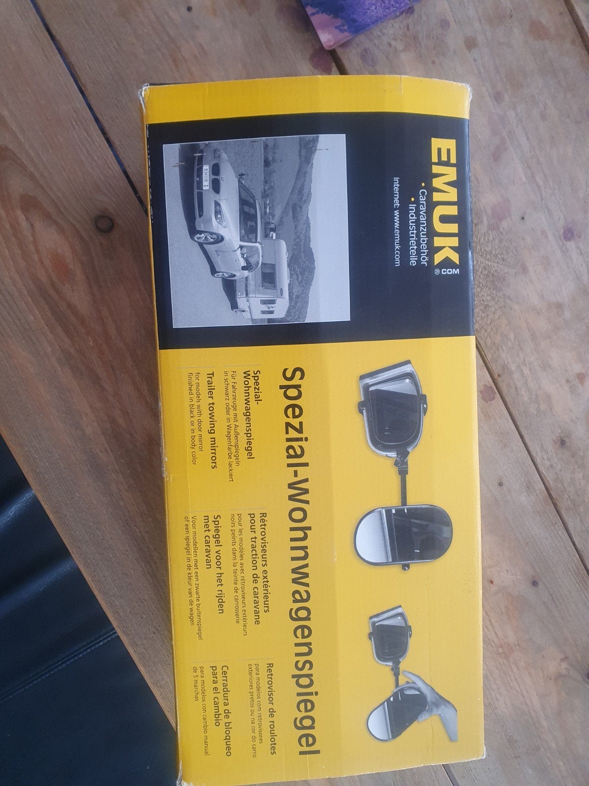 Emuk caravanspiegels voor Audi, Ophalen