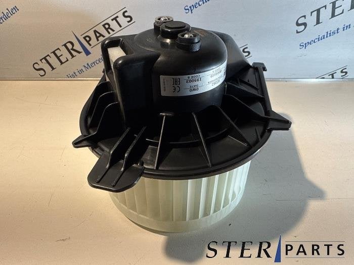 Kachel Ventilatiemotor van een Mercedes Citan, 12 maanden garantie, -, Nieuw, Ophalen of Verzenden
