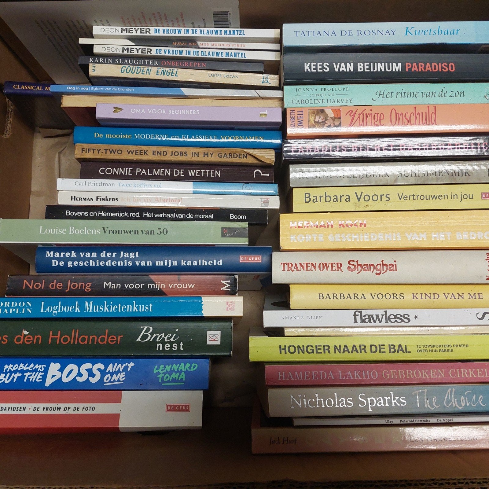 10 bananendozen boeken in 1 koop, Ophalen, Gelezen