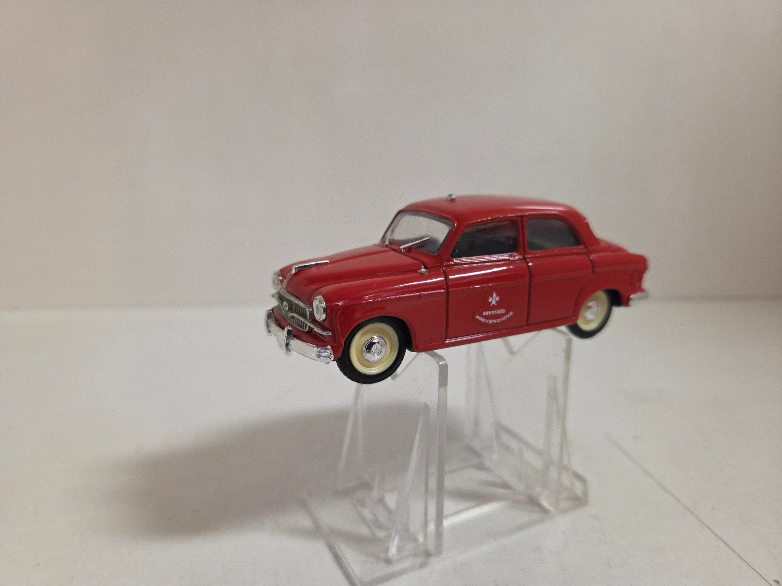 Brumm Fiat 1400 1:43, Hobby en Vrije tijd, Overige merken, Auto, ., Ophalen of Verzenden