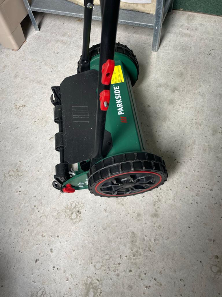 Parkside Handgrasmaaier met opvangzak - Nieuw in doos, Tuin en Terras, Grasmaaiers, Ophalen, Nieuw, 30 t/m 39 cm, Handgrasmaaier
