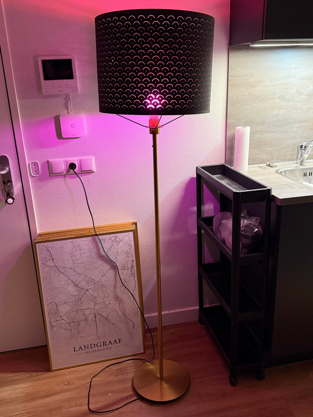 IKEA Nymö/Skaftet staande lamp, zwart messing/messing, Ophalen, E27 (groot), Zo goed als nieuw, Metaal
