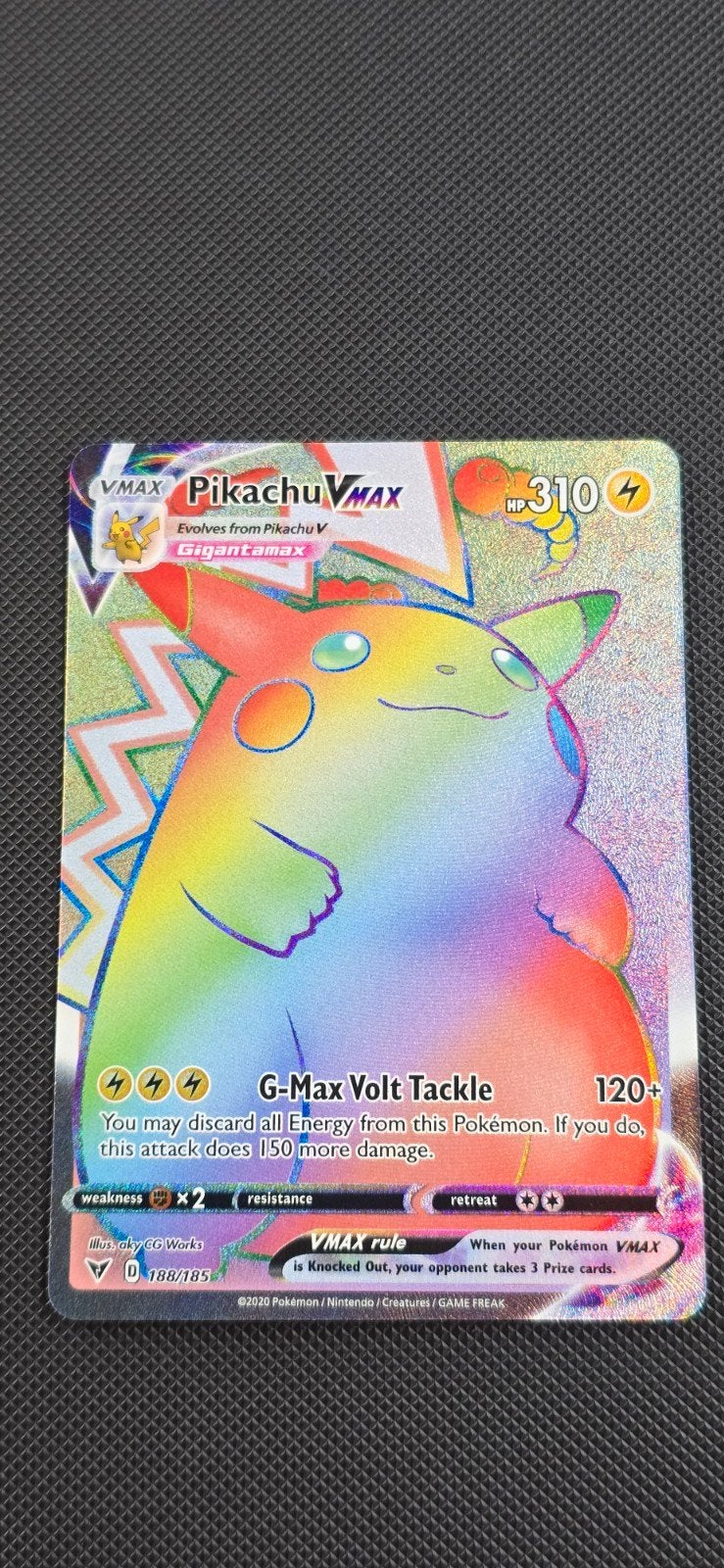 Rainbow Pikachu VMAX 188/185 Vivid Voltage Pokémon kaart, Ophalen of Verzenden, Zo goed als nieuw, Losse kaart, Foil