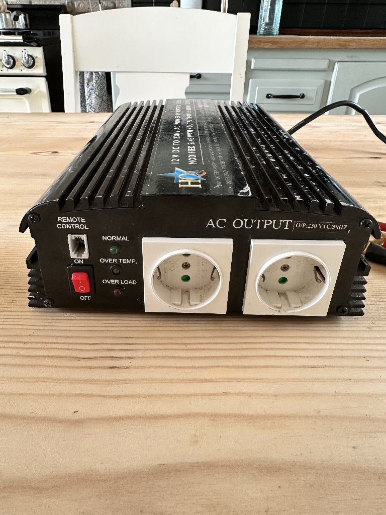 Omvormer 12 V naar 230 V, Ophalen of Verzenden, Nieuw, Laadpaal