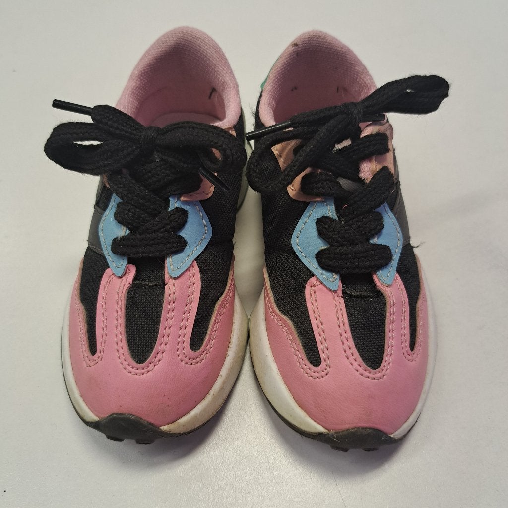 New Balance stoere kleurrijke sneakers maat 25 artnr 49263, ., Jongen of Meisje, Schoenen, Ophalen of Verzenden