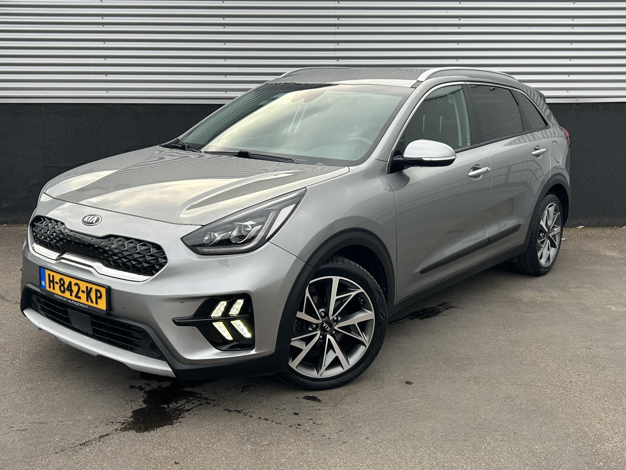 Kia Niro 1.6 GDi Hybrid Style Edition Nieuw geleverd en deal, Auto's, Dealer onderhouden, Gebruikt, Euro 6, 2 kWh