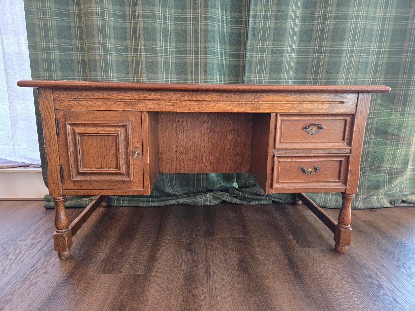 Antiek Eiken Bureau met Lade en Kastje, Ophalen