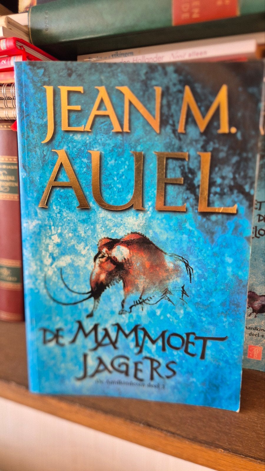 De Mammoetjagers - Jean M. Auel (De Aardkinderen deel 3), Boeken, Ophalen of Verzenden, Gelezen, Jean M. Auel, Nederland