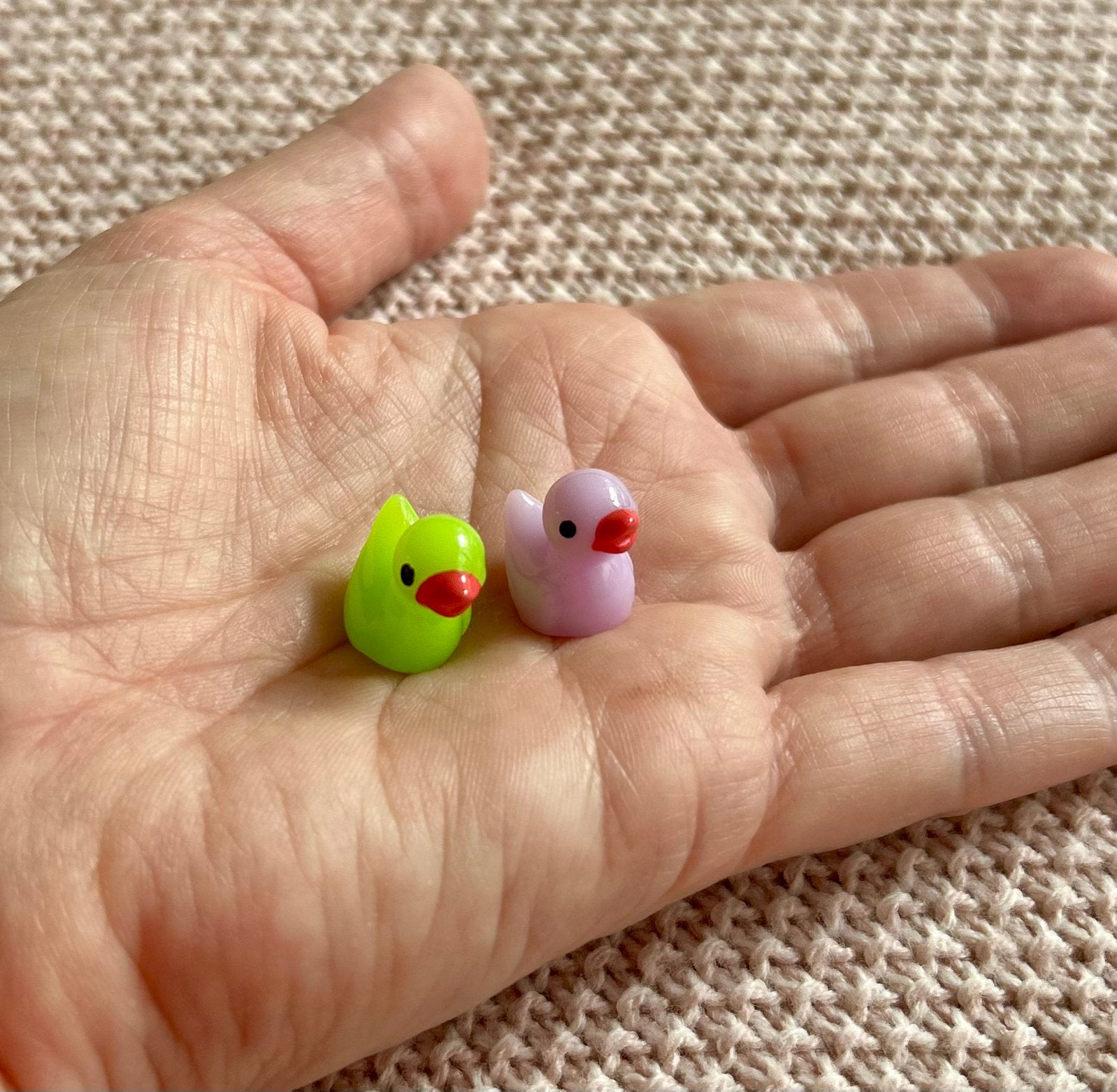 60 mini eendjes, Verzenden, Nieuw, Vogel, Beeldje of Figuurtje