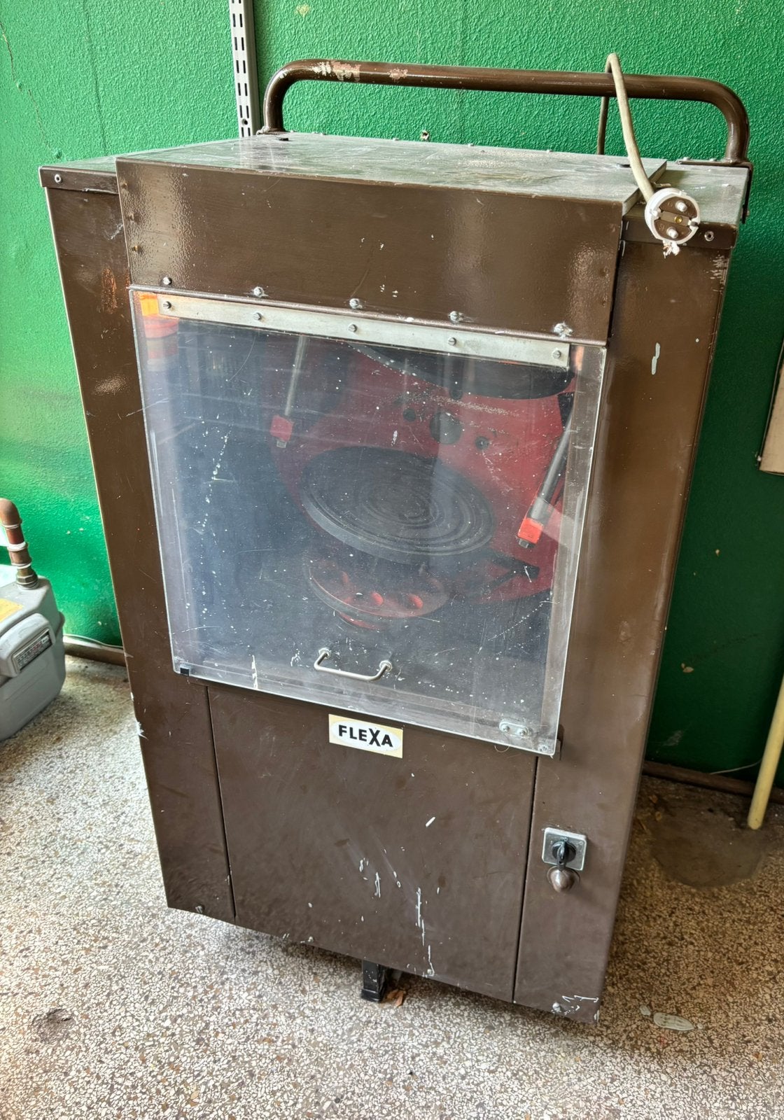 Verf blik schudder machine (flexa), Ophalen, Gebruikt