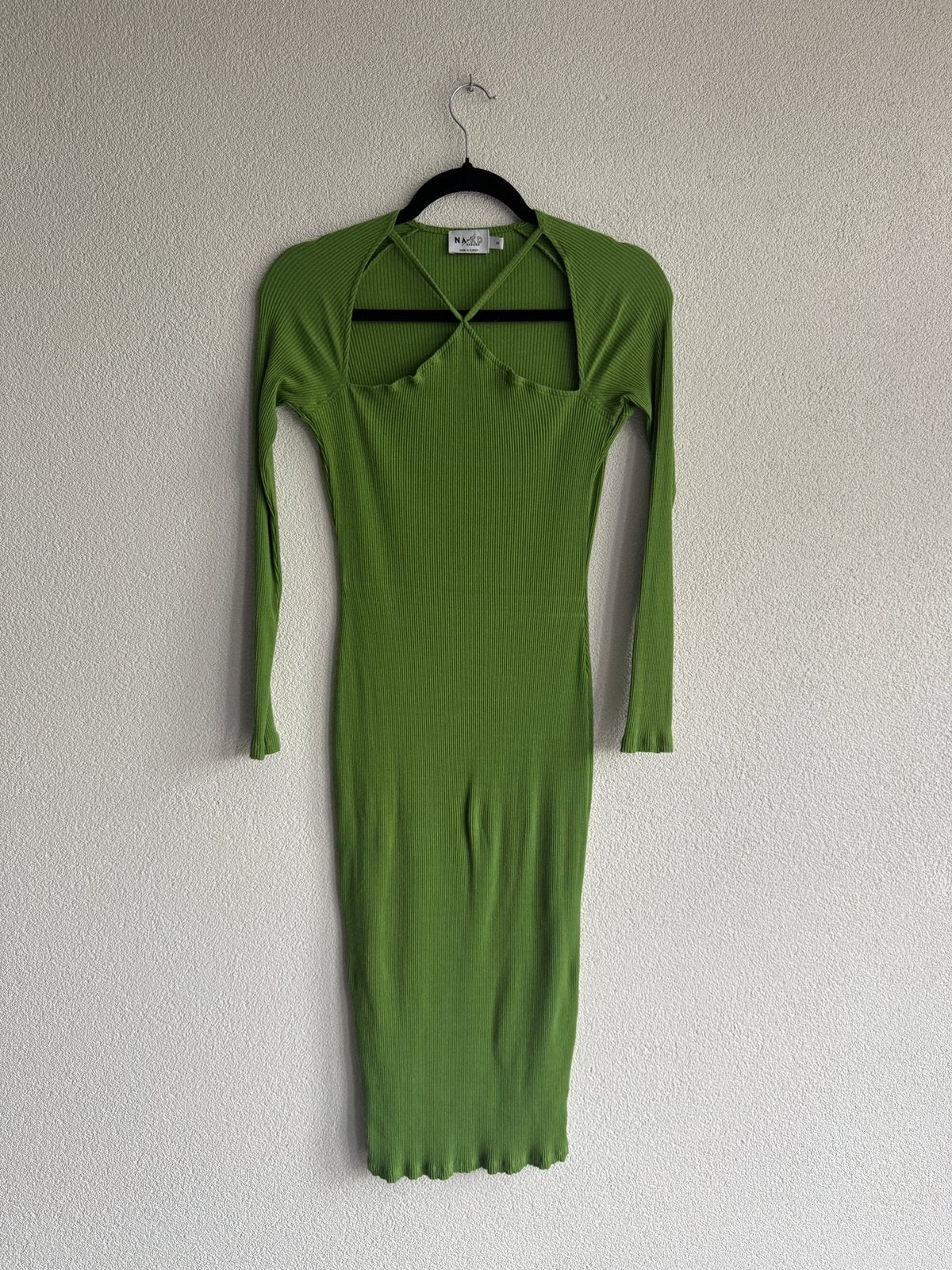 NA-KD groene zomerse midi jurk met unieke hals, Kleding | Dames, Maat 38/40 (M), NA-KD, Na-kd, Ophalen of Verzenden