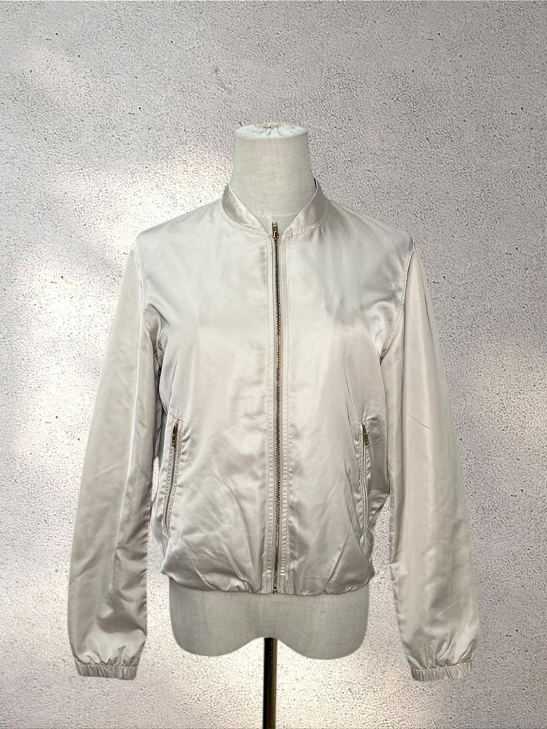 Elvine Beige Satin Bomber Jacket Lightweight Minimalist XS, Ophalen of Verzenden, Zo goed als nieuw, Beige, Boven de knie