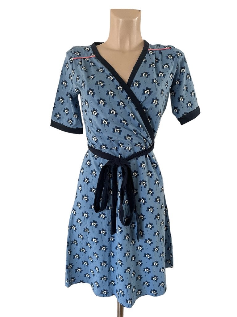 Tante Betsy jurk M, Maat 38/40 (M), Blauw, Ophalen of Verzenden, Zo goed als nieuw