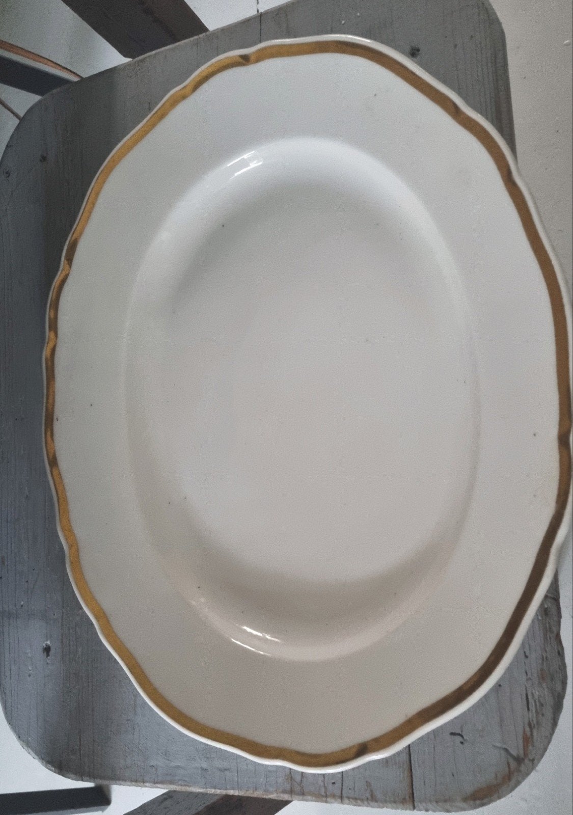 Grote mooie zware antieke schaal
met gouden rand, Antiek en Kunst, Antiek | Schalen, Ophalen