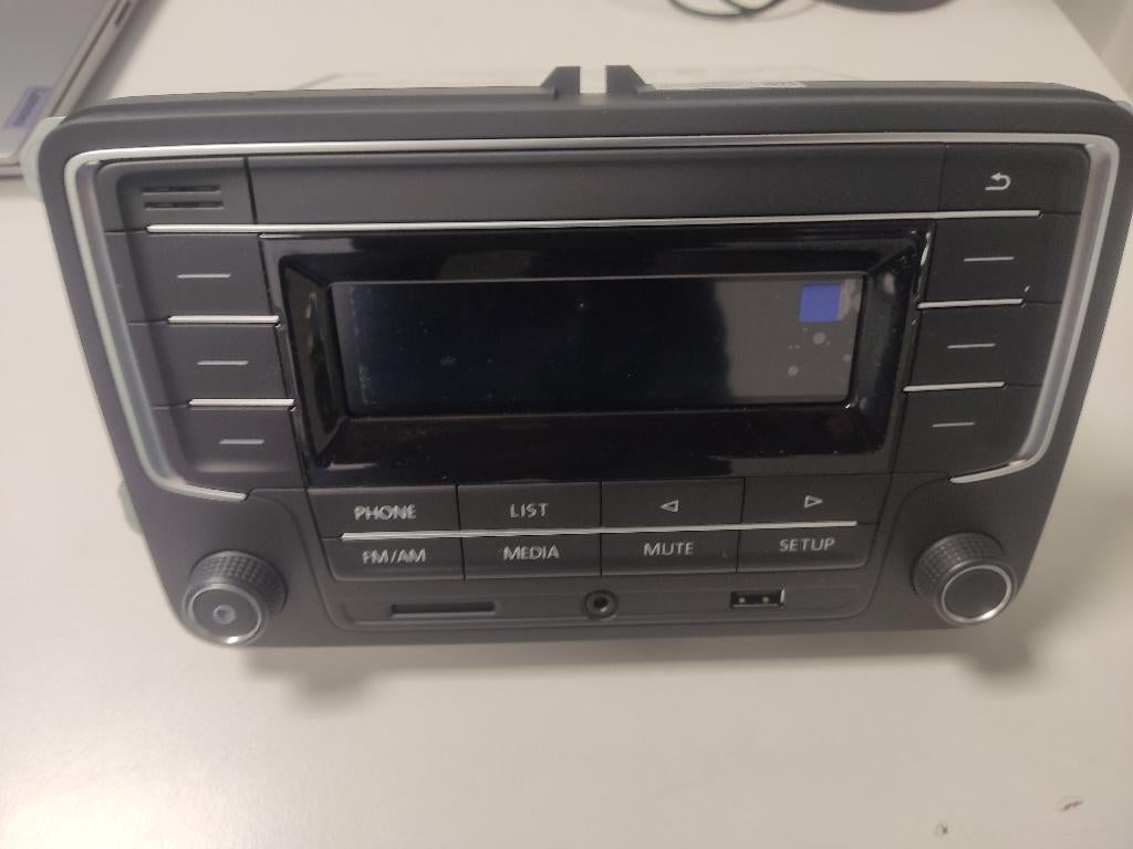 Radio VW 7F0035153, Auto diversen, Autoradio's, Ophalen of Verzenden, Nieuw
