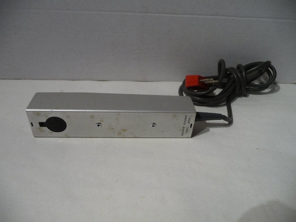 Sony microfoon F-95. Dynamic wide band cardioid. Verz. kan, Muziek en Instrumenten, Microfoons, Ophalen of Verzenden, Gebruikt