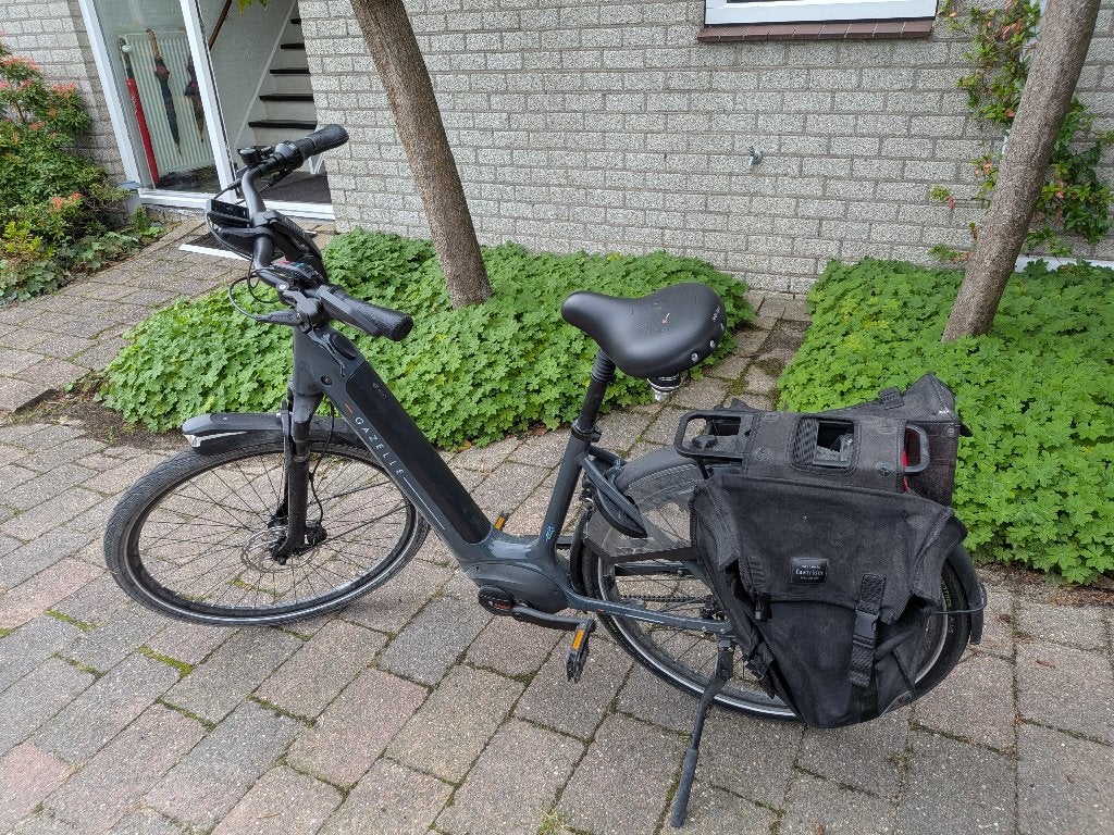 Gazelle Grenoble C5 HMB L (57 cm), Fietsen en Brommers, Ophalen, Zo goed als nieuw, 50 km per accu of meer, 55 tot 59 cm