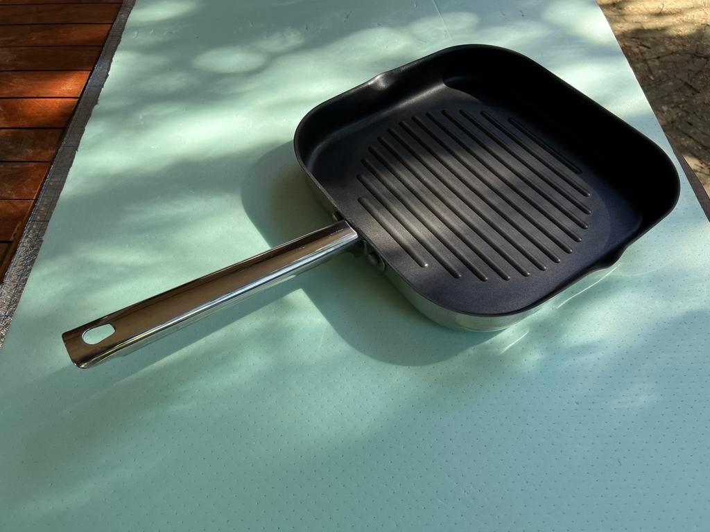 t.k.Belgian Quality non-stick RVS grillpan 28x28cm INDUCTIE, Ophalen, Zo goed als nieuw, Rvs, Kookpan of Snelkookpan