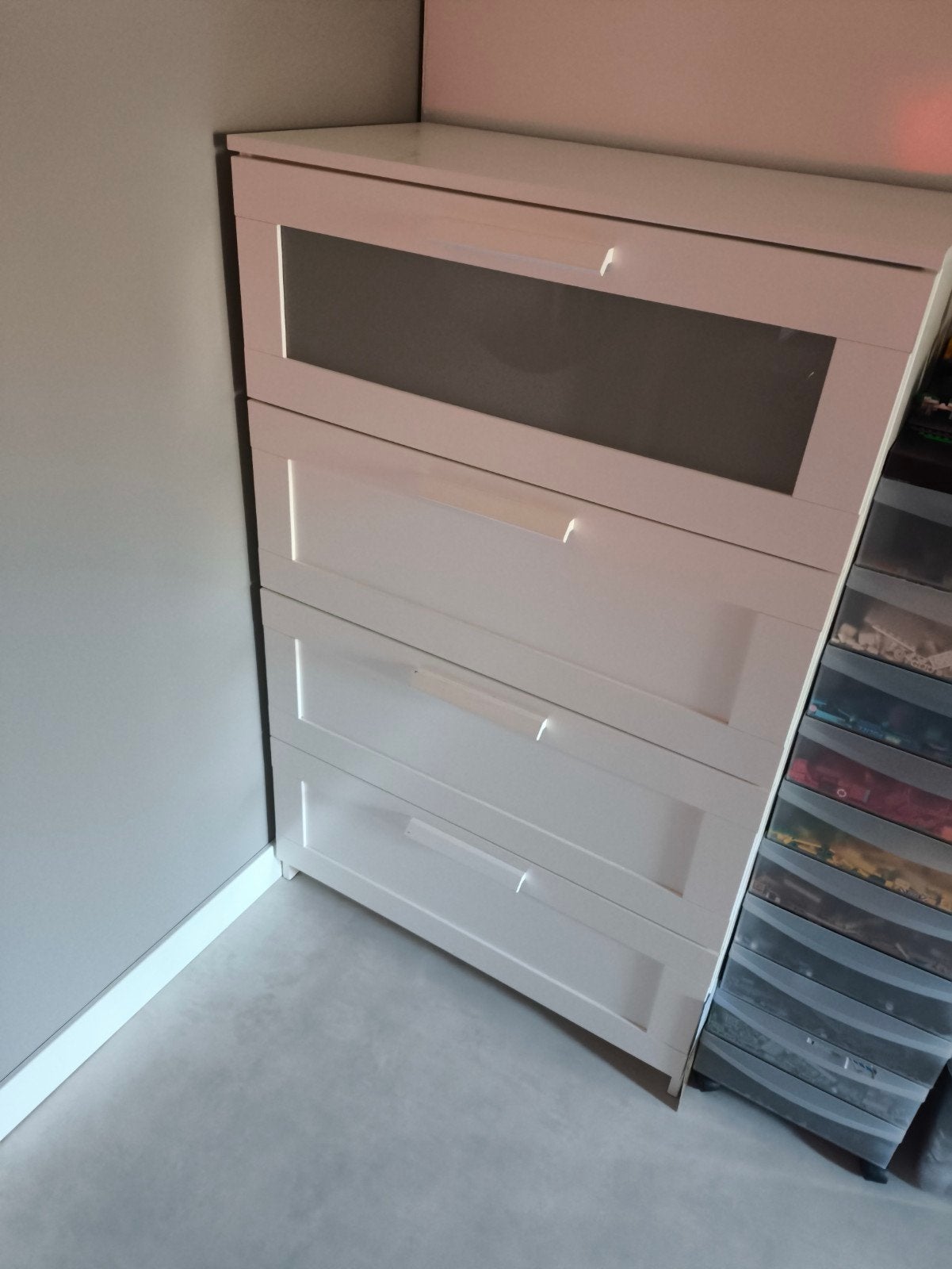 Te koop: Witte lade kast., Huis en Inrichting, Kasten | Schoenenkasten, Ophalen
