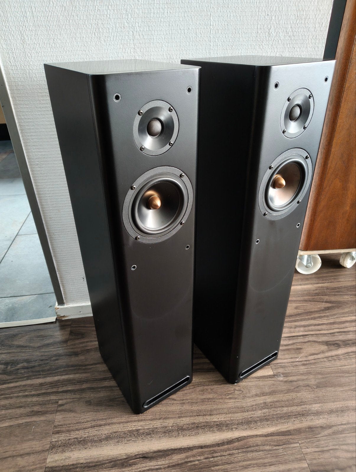 ASW Cantius 1.5 Vloerstaande Luidsprekers - Zwart, Vloerstaande luidspreker, Gebruikt, 60 tot 120 watt, Basreflex