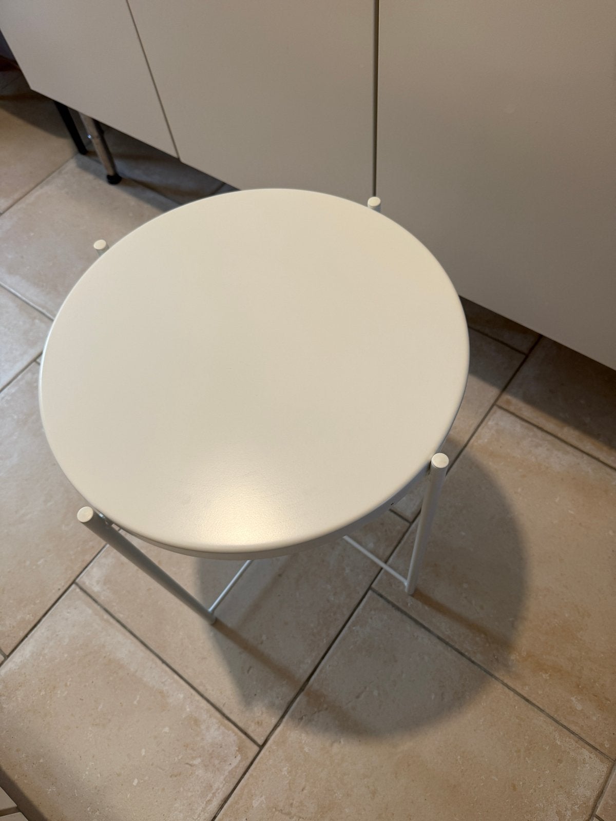 IKEA bijzettafel wit, rond, Ophalen, Minder dan 45 cm, Minder dan 55 cm, Metaal of Aluminium