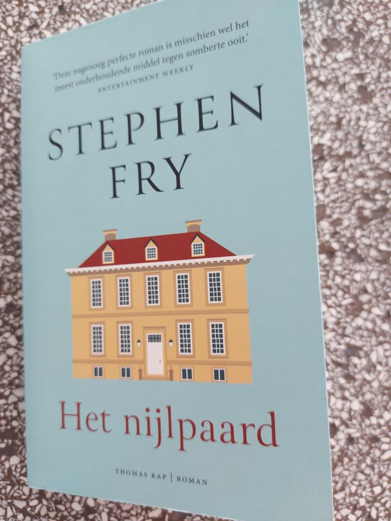 Het Nijlpaard - Stephen Fry (Paperback), Ophalen of Verzenden, Zo goed als nieuw, Stephen Fry, Europa overig