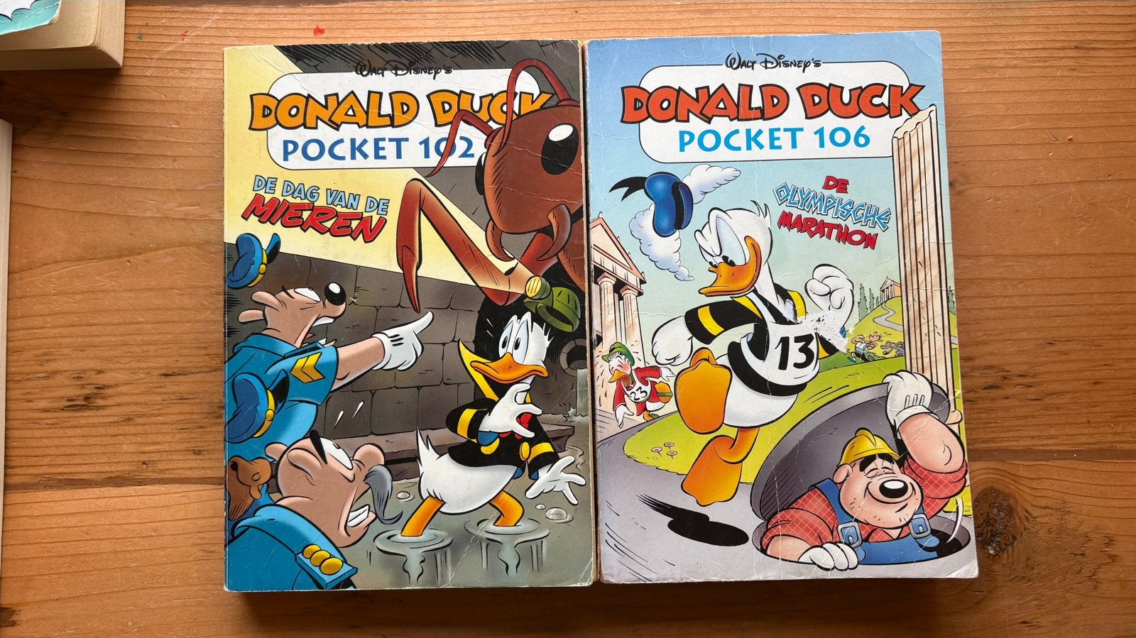 Donald Duck Pockets 102 & 106 - De Dag van de Mieren, Meerdere stripboeken, Ophalen of Verzenden, Gelezen