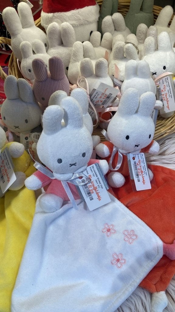 Alles van Nijntje in de leukste winkel van Maastricht!, Ophalen, Zo goed als nieuw, Kraamcadeau