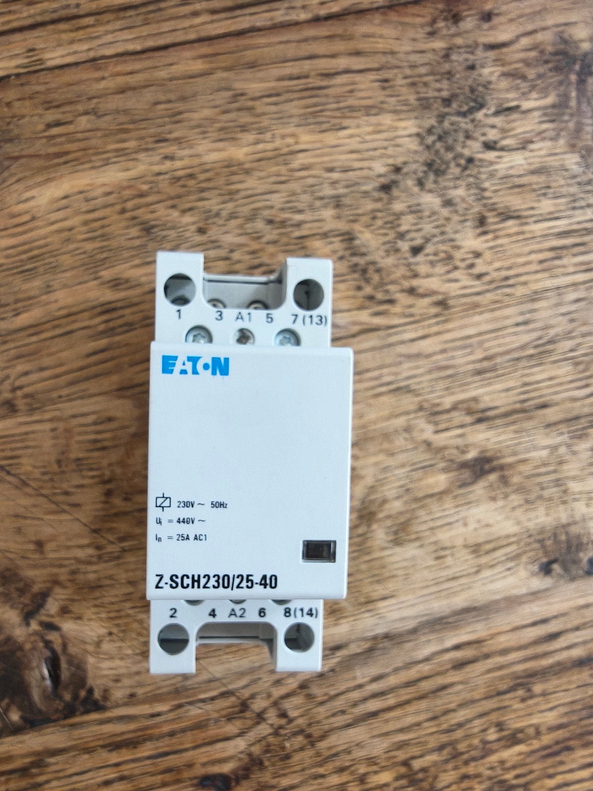 Eaton Z-SCH230/25-40 installatiecontactor, Ophalen of Verzenden, Gebruikt, Eaton, Relais