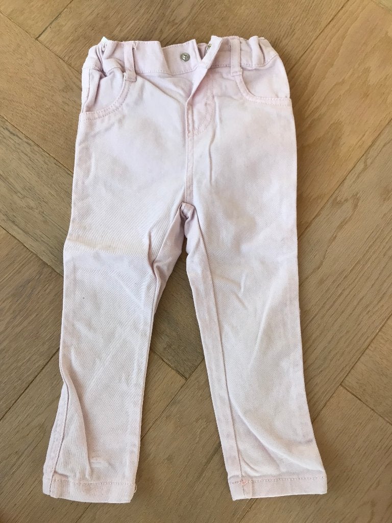 buitenspeelbroek met verstelbare taille mt 86 voor 1 €, Kinderen en Baby's, Ophalen of Verzenden, Gebruikt, Meisje, Broekje