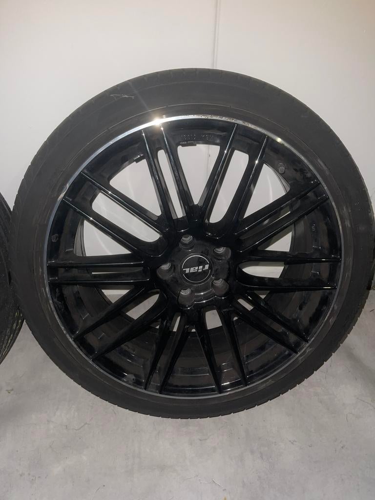 4 Nette velgen met Pirelli P Zero banden 225/40/19, Auto-onderdelen, Banden en Velgen, Gebruikt, Band(en), Personenwagen, Ophalen